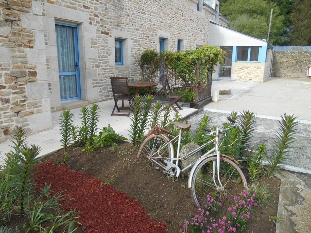 Bed and Breakfast Domaine De Kervail Quimperlé Exterior foto