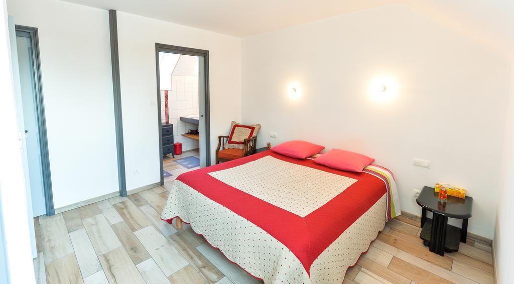 Bed and Breakfast Domaine De Kervail Quimperlé Habitación foto
